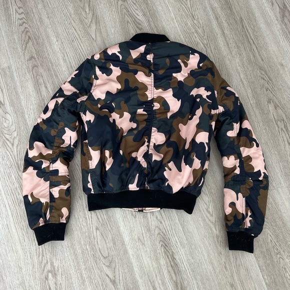 Bomber jacket - Picture 2 of 4